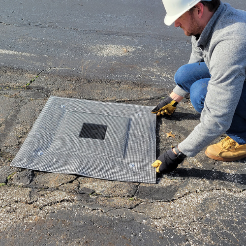 ENPAC 30”L x 42”W Oil-Absorbing Grate Guardian, Spilltration® Material, Above-Grate Filter (MPN: 43-3042-GGH)
