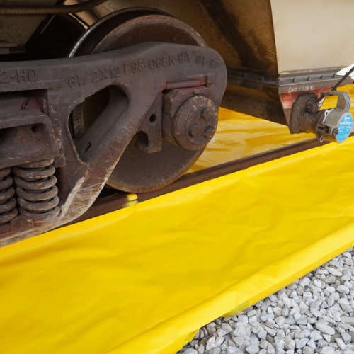 ENPAC 30"W x 60'L Railcar Outrigger Washdown Berm (MPN: 49-3060-YE-RRO)