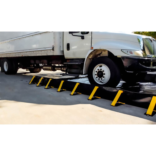ENPAC 12'x50'x1' Stinger Snap-Foam Drive Through Spill Berm (MPN: 48-12501-BK-SF)