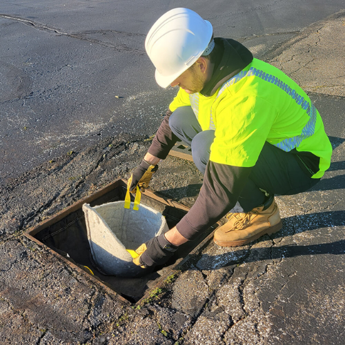 ENPAC Oil-Absorbing Spilltration Cone Insert for Storm Sentinels®, Case of 5(MPN: ENP-OILCONE-BX5)