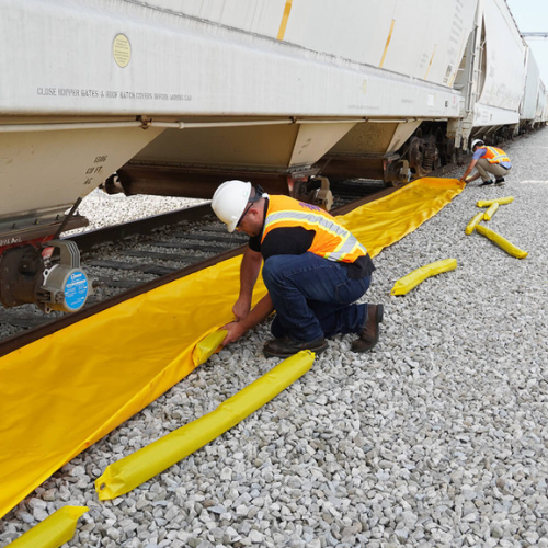 ENPAC 30"W x 60'L Railcar Outrigger Pellet Berm (MPN: 49-3060-YE-RROP)